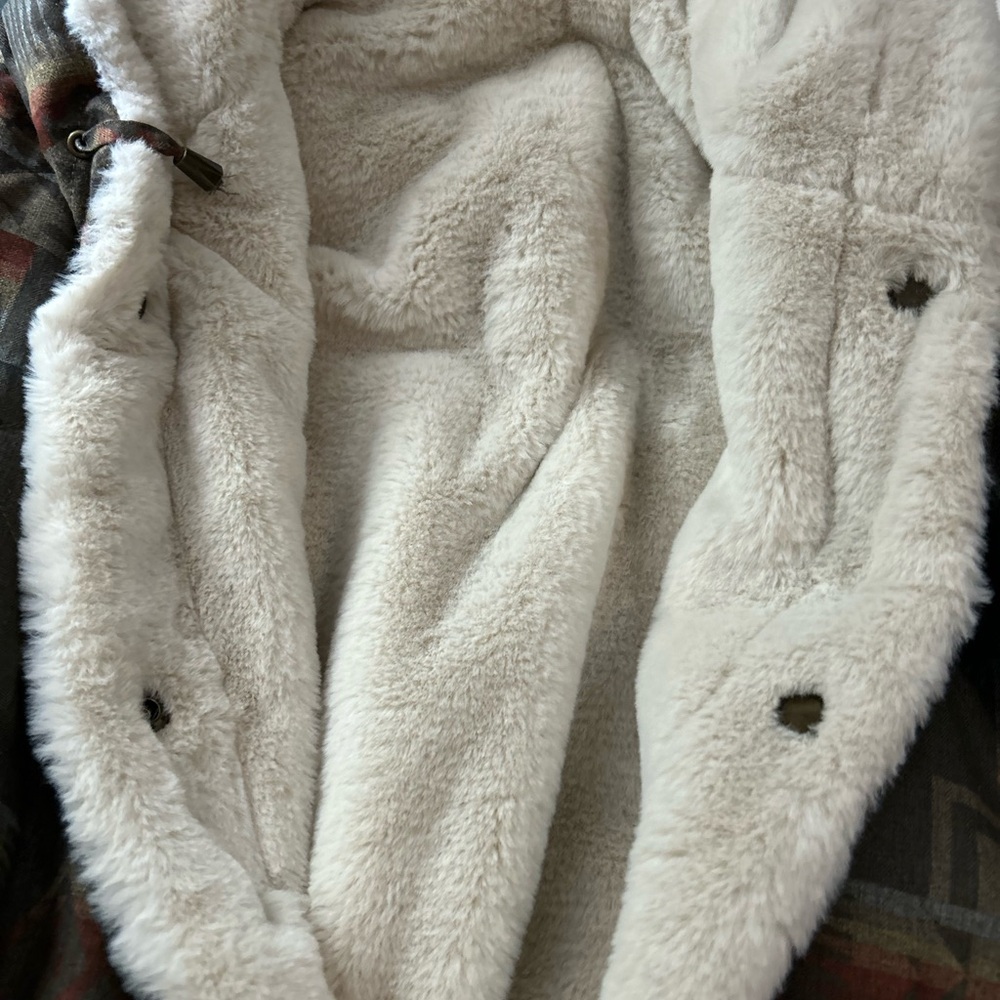 PENDLETON Reversible Fur Lined Coat Southwestern … - image 9